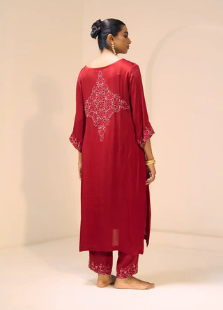 Red isha kurta set