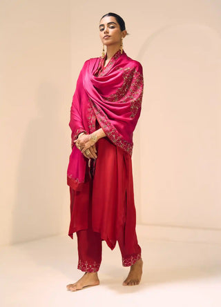 Red isha kurta set