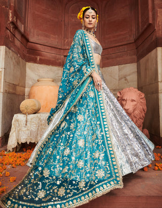 Blue aasmani lampi naach lehenga set