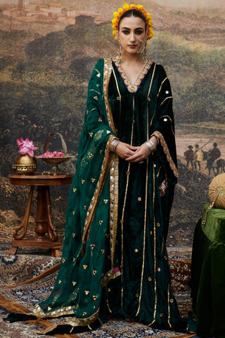 Green azal makhmali naach kaftan