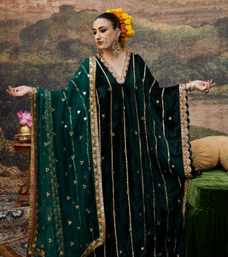 Green azal makhmali naach kaftan