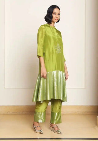 Lila green a-line tunic and trouser