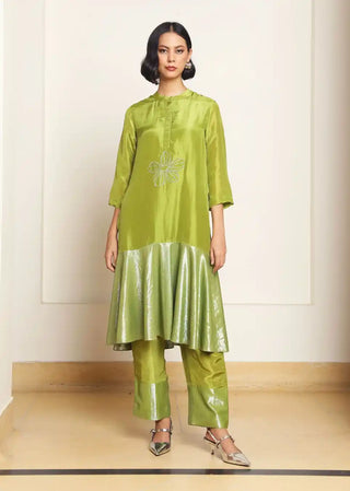 Lila green a-line tunic and trouser