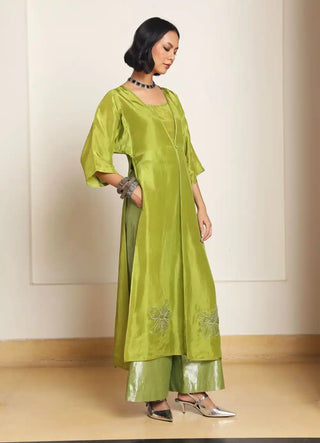 Elea green relaxed cape and trouser set