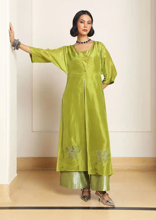 Elea green relaxed cape and trouser set