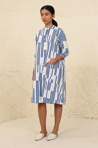 Hailey white blue print dress