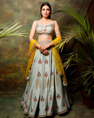 Floral pista lehenga set