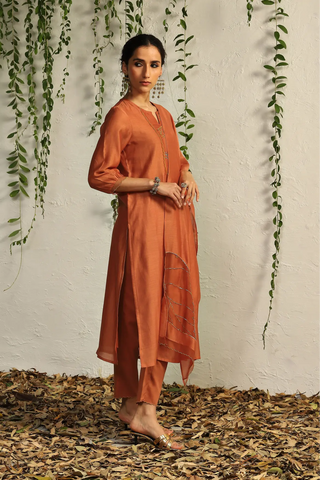 Orange chanderi flowy kurta set