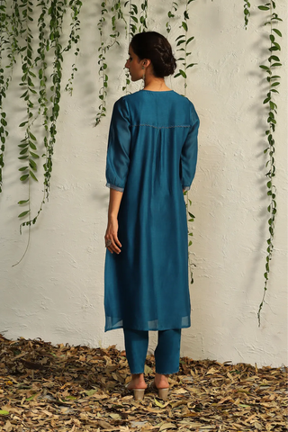 Blue chanderi flowy kurta set