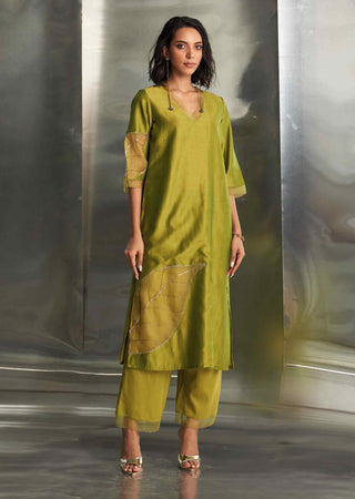 Berry green chanderi straight kurta set