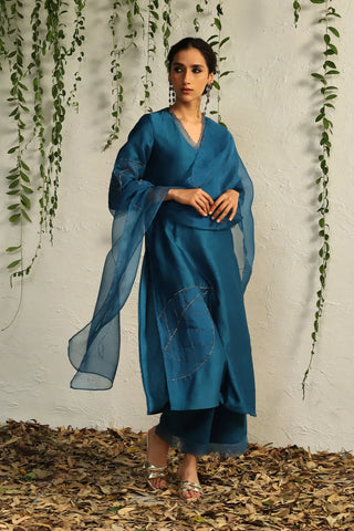 Blue chanderi straight kurta set