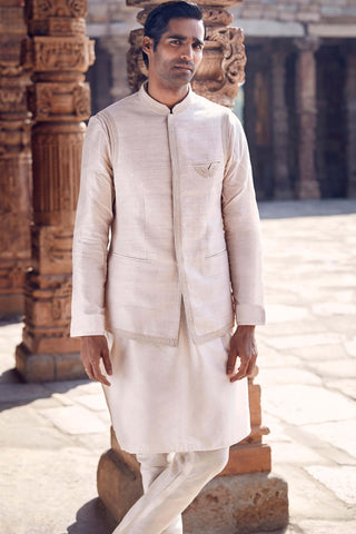 Ivory textured bandi jacket and kurta set