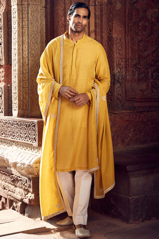 Royal haldi kurta set