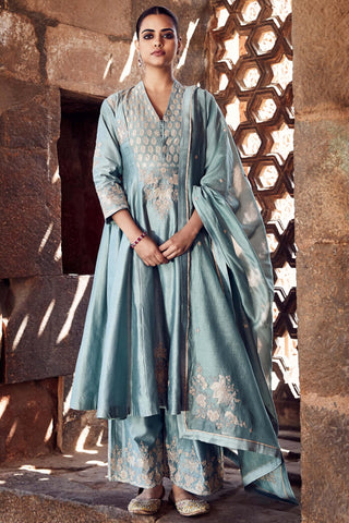 Aqua  sona patti naqashi kurta set