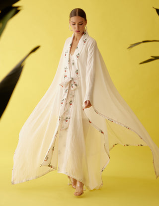 Cream kimono sleeves overgarment