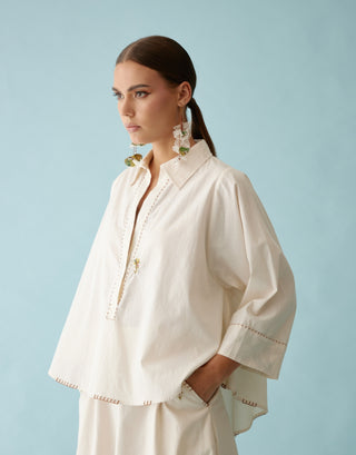 Cream poplin applique top