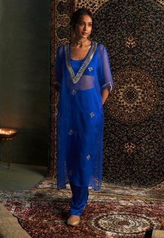 Neel blue embroidered kurta set