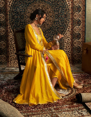 Marigold embroidered choga set