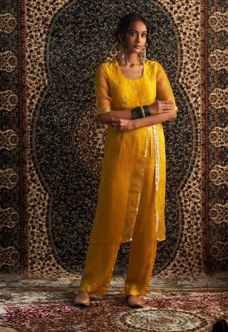 Marigold prarambh straight kurta and pant