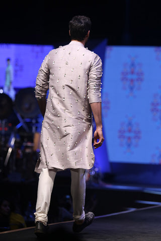 Arsalan gray kurta and churidar