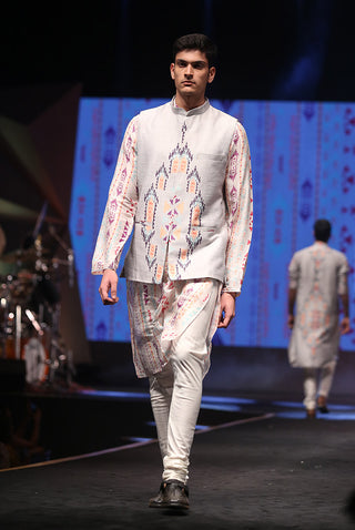 Zaheer cream printed kurta and bandi set