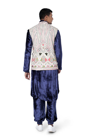 Chalk white bandi and kurta set