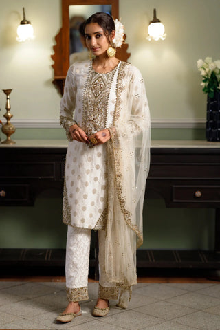 Ivory straight yoke kurta and straight pant with dupatta