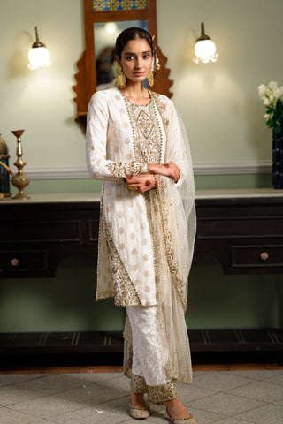 Ivory straight yoke kurta and straight pant with dupatta