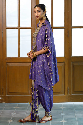 Purple embroidered kaftan and salwar