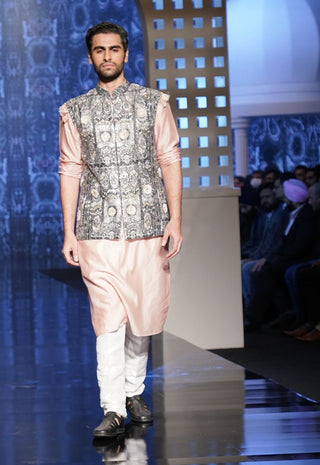 Zafar printed embroidered bandi and kurta set