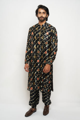 Nazir black bandhani kurta and jogger pants