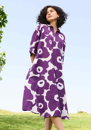 Purple mekko madame dress