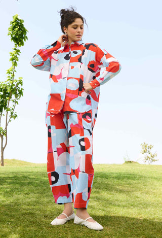 Pixel mekko shirt and pants