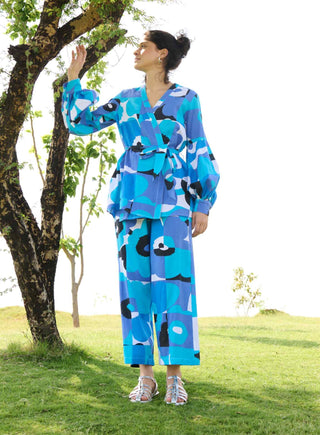 Pixel mekko blue rosa tunic and pants