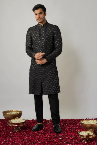 Black geometric threadwork & sequin embroidered sherwani with matching kurta pants