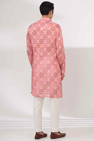 Pink bandhani kurta and pants