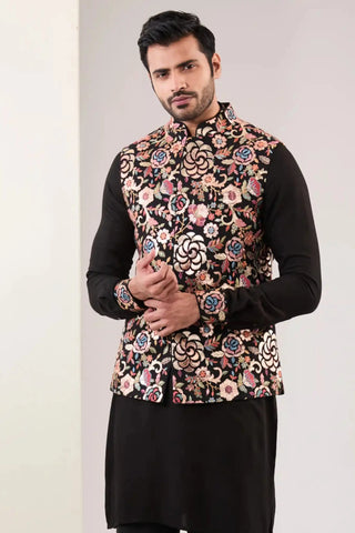 Black embroidered silk bandi