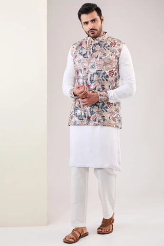 Off-white silk bandi and kurta set