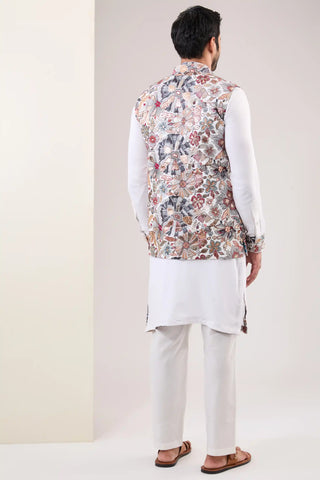 Off-white silk bandi and kurta set