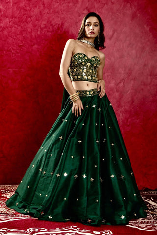 Aarzu emerald green lehenga set