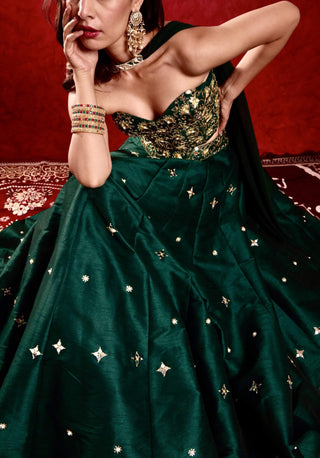 Aarzu emerald green lehenga set