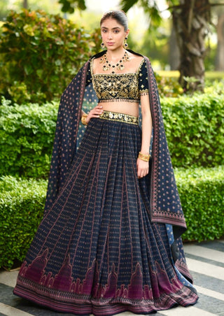 Jahaan dark blue lehenga set