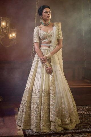 Ivory shehnai lehenga set