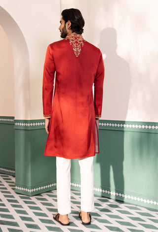 Red noraiz kurta