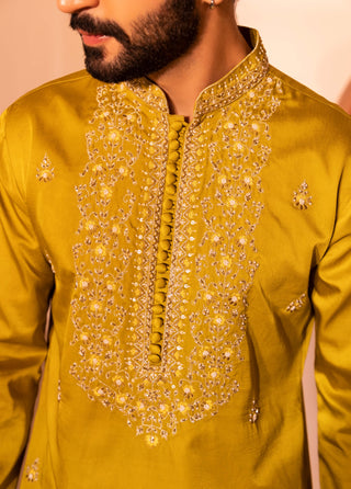 Tan yellow faqat kurta