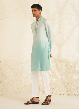 Ombre cyan nailabh kurta and pant