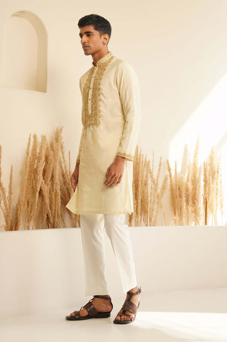 Offwhite ekansh kurta and pant