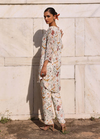 Driti ivory printed kurta and pants