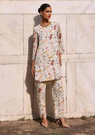 Driti ivory printed kurta and pants