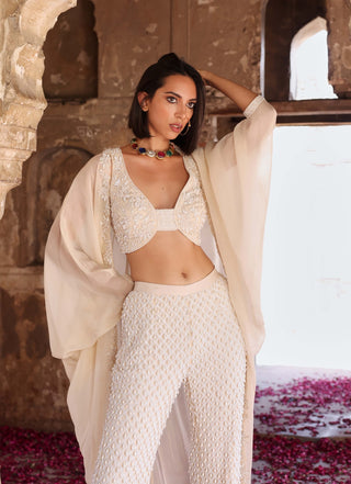 Niveda ivory top with cape and pants